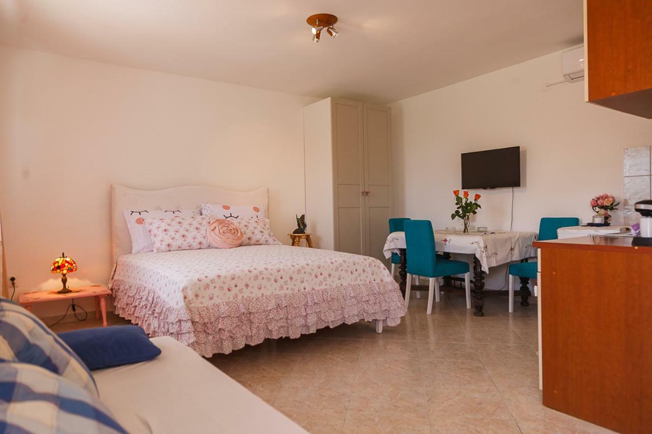 Castello Flower Apartment Kaštela Zewnętrze zdjęcie